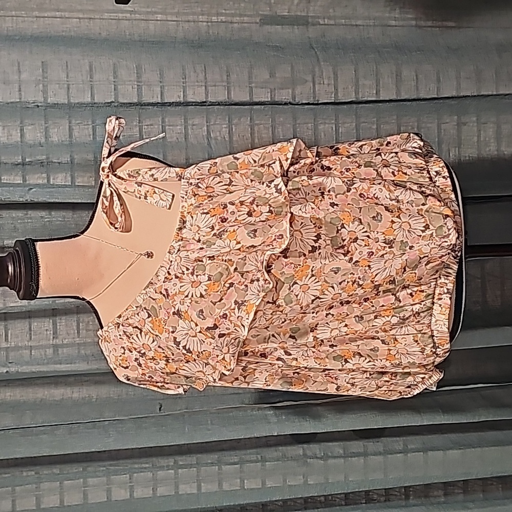 NWT, "LC Conrad" Womens Top
